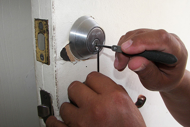 emergency locksmith services